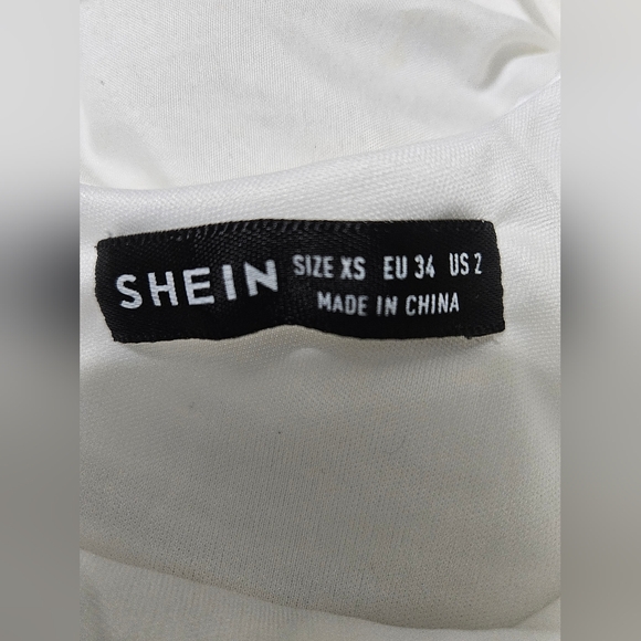 Dress - Picture 2 of 2